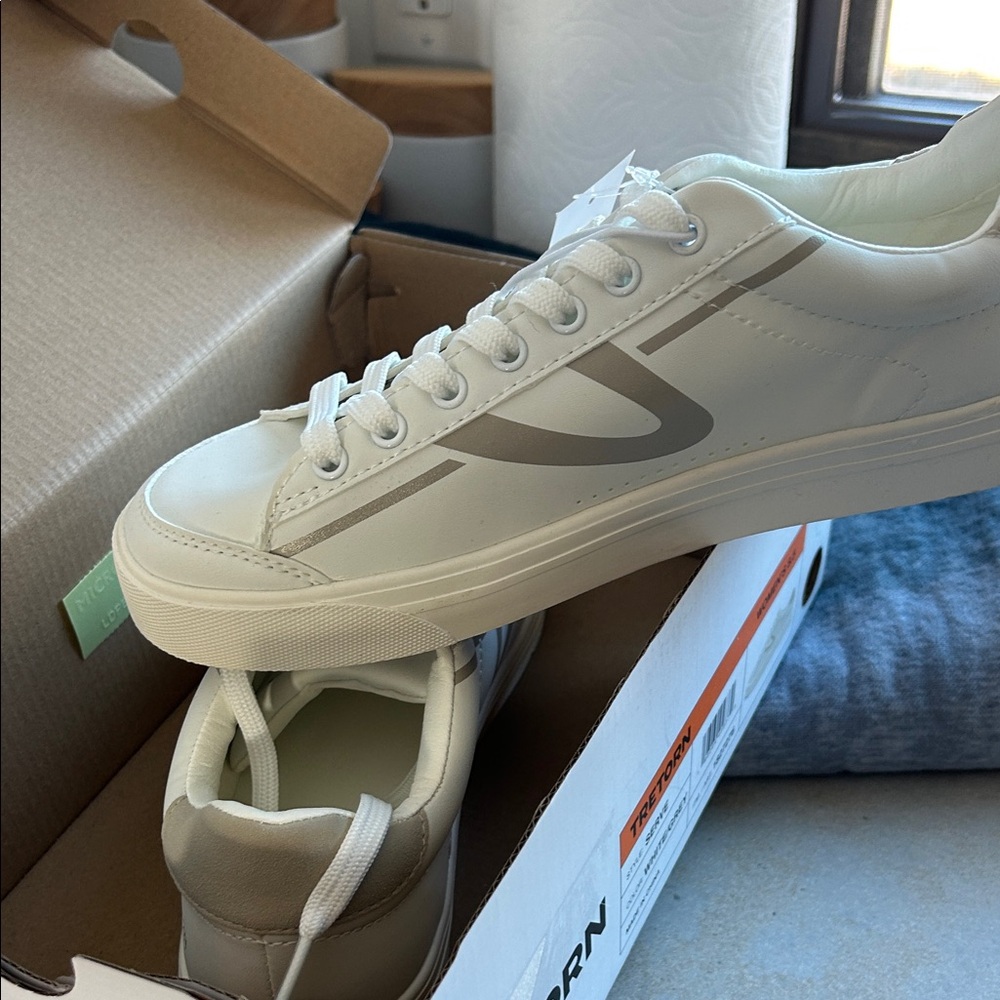 Women’s Tretorn White and Gray Sneakers